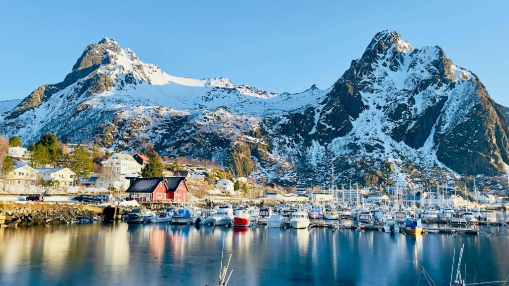 Tromsø Fjellheisen Shuttle Bus & Cable Car Roundtrip Ticket ...