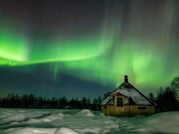 Enjoy Open-fire Salmon in Kota under the Aurora Photography Tour ( Chinese & English)